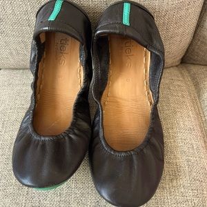 TIEKS by Gavrieli in Matte Black size 8 great condition